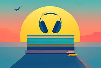 Paire d’écouteurs et pile de livres sur une plage de sable en face d’un coucher de soleil